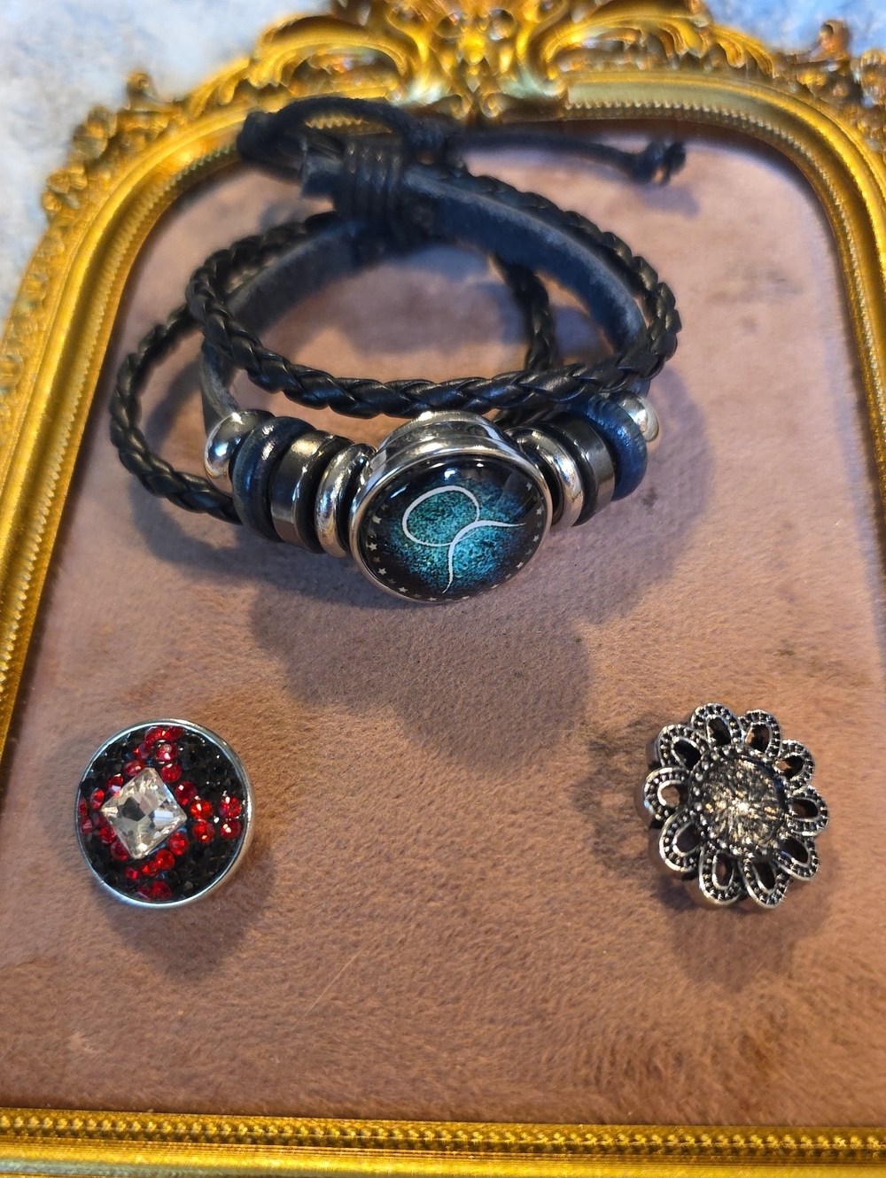 Ginger Snaps Interchangeable Leather Bracelet Set w/ 3 Snaps